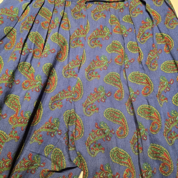 Vintage Elegant Paisley Print Trousers in Blue - Picture 8 of 9